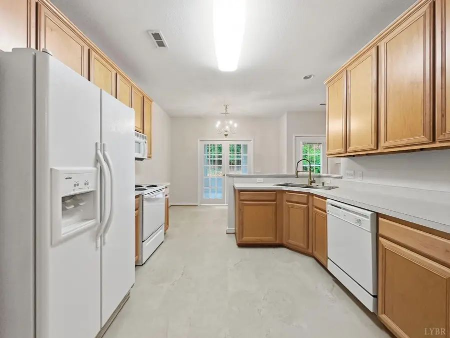 404 Legacy Oaks Circle, Lynchburg, VA 24501 - #3