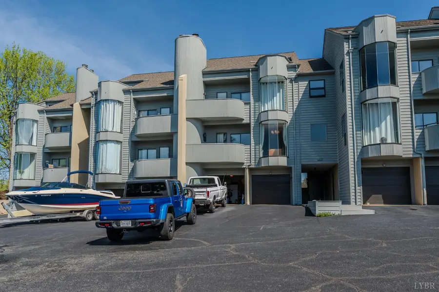 25 Clubhouse Towers Circle #707, Moneta, VA 24121 - #3