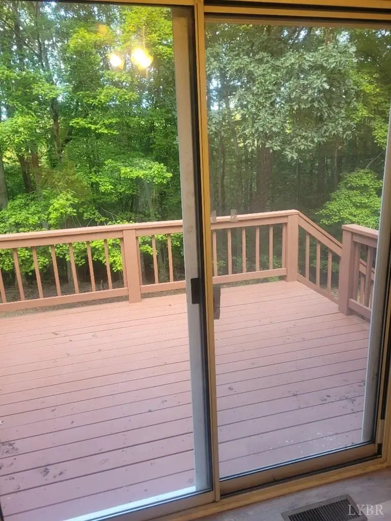 906 Equestrian Trail Road, New Canton, VA 23123 - #3