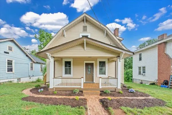 227 Warren Avenue, Lynchburg, VA 24501