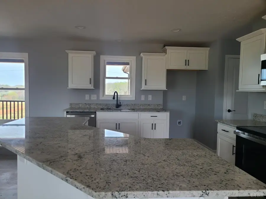 1839 Horseshoe Road, Appomattox, VA 24522 - #3