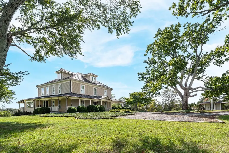 14431 Wyatts Way, Huddleston, VA 24104 - #2