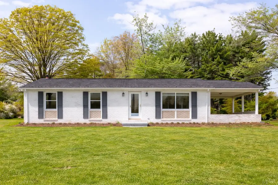 18 Witt Road, Evington, VA 24550 - #2