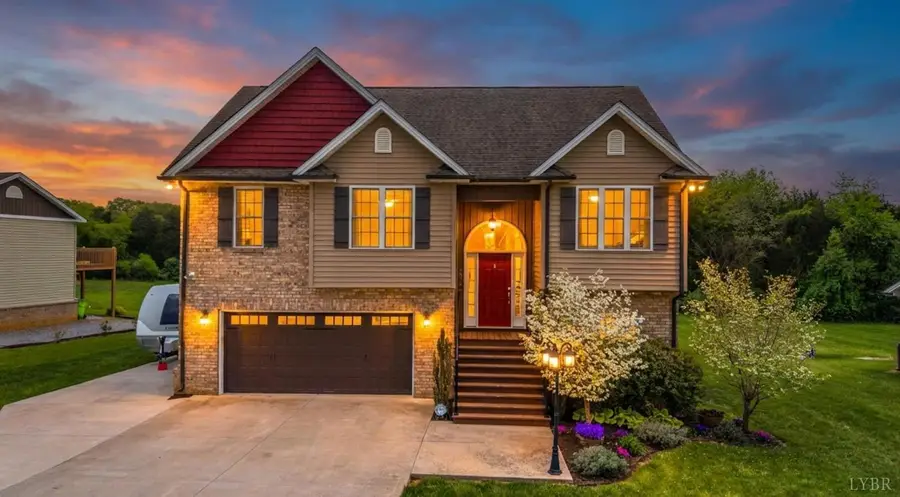 4092 Thomas Jefferson, Forest, VA 24551 - #3