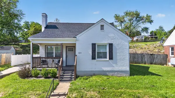 1311 Fort Manor Drive, Lynchburg, VA 24502