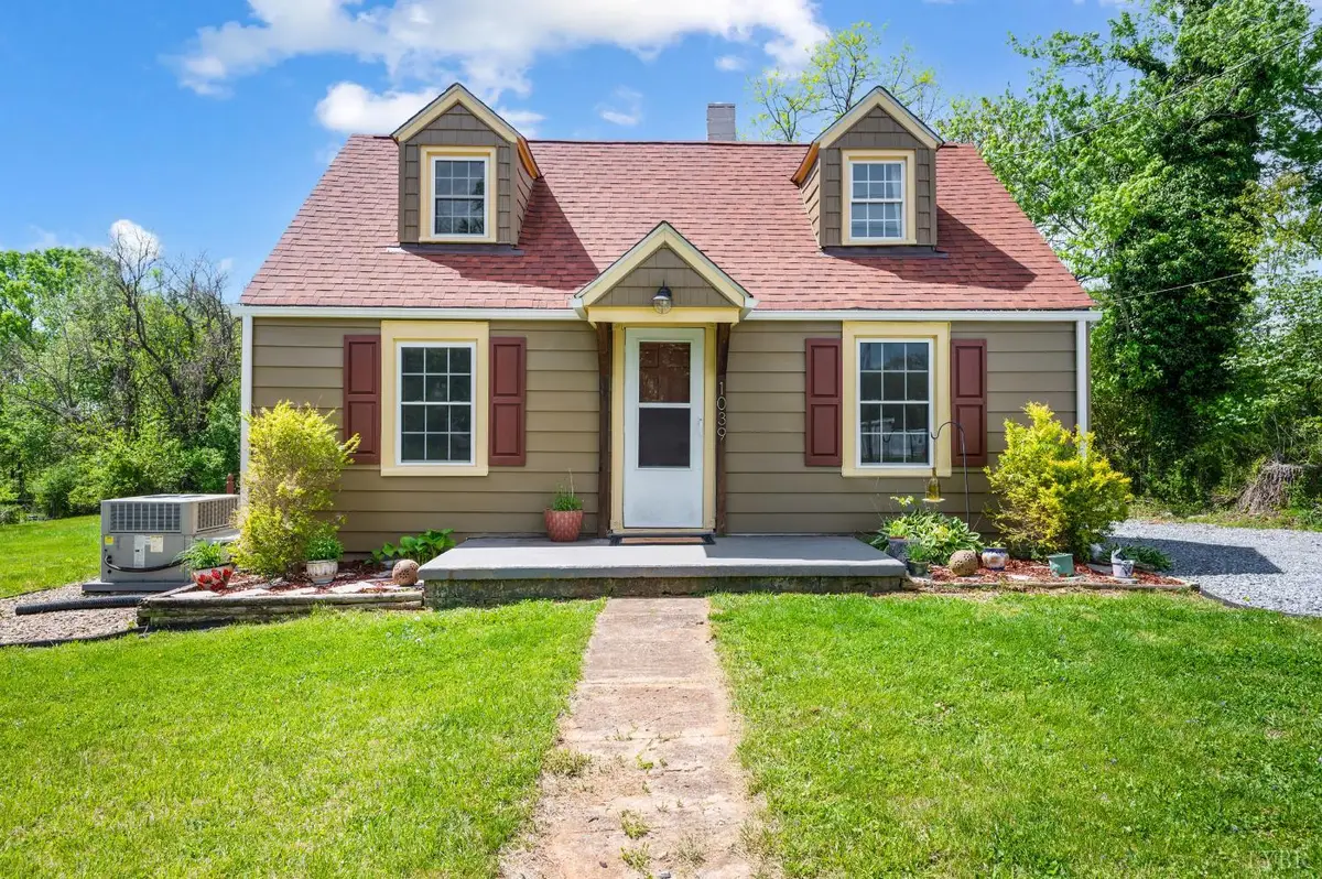 1039 Combs Cove Drive, Forest, VA 24551 - #1