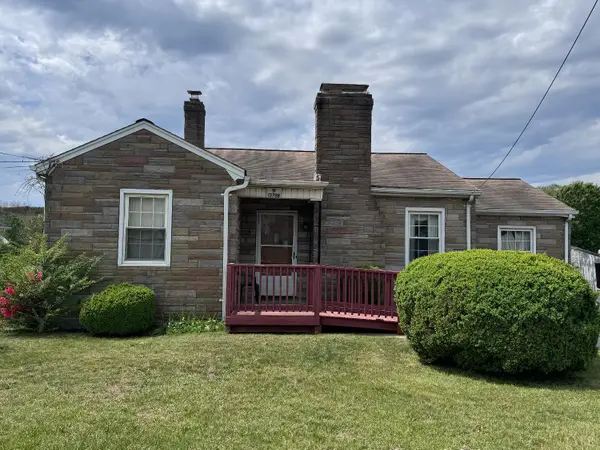 13788 Wards Rd, Lynchburg, VA 24501