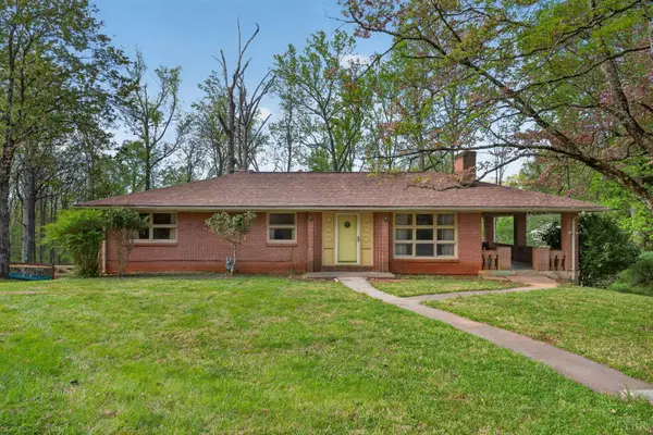 2134 Woodcrest Drive, Lynchburg, VA 24503