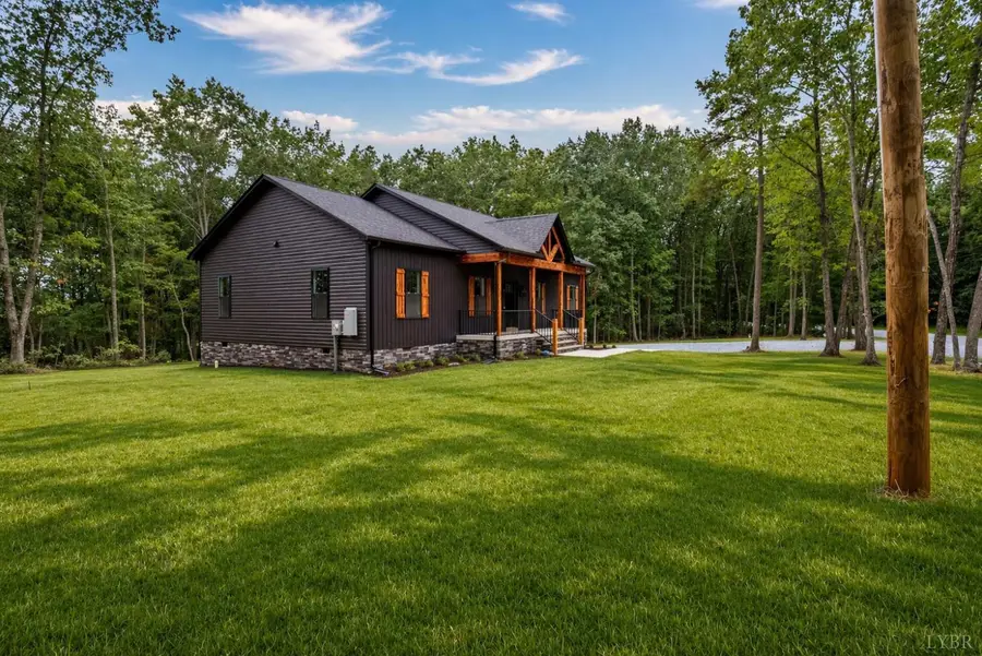 594 Community Road, Dillwyn, VA 23936 - #2