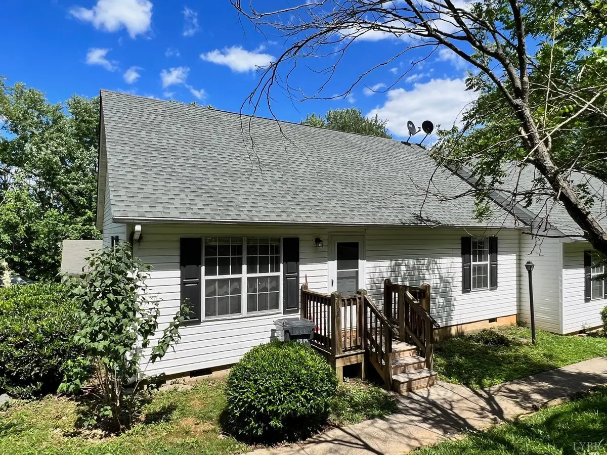 718 Baltimore Avenue #A&B, Bedford, VA 24523 - #1