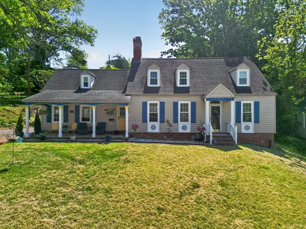 216 Kensington Avenue, Lynchburg, VA 24503