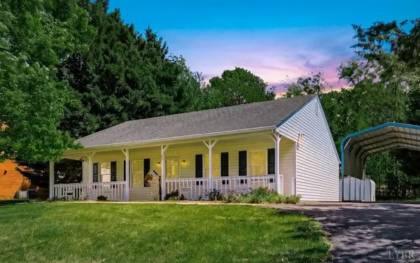 95 Farmington Road, Lynchburg, VA 24502