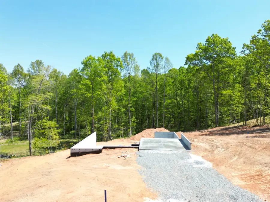 18 Somerset Drive, Appomattox, VA 24522 - #2