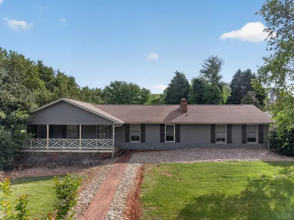 414 Holly Hills Drive, Altavista, VA 24517