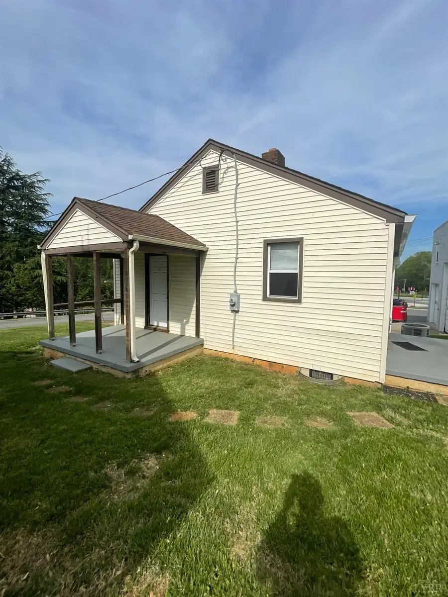 213 College Drive, Lynchburg, VA 24501 - #3