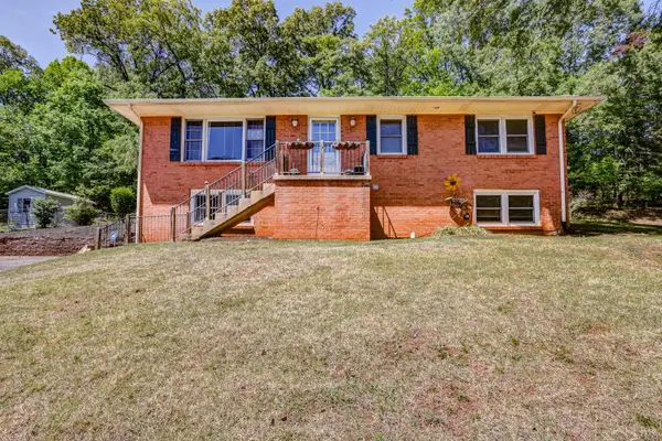 1622 Toddsbury Road, Altavista, VA 24517