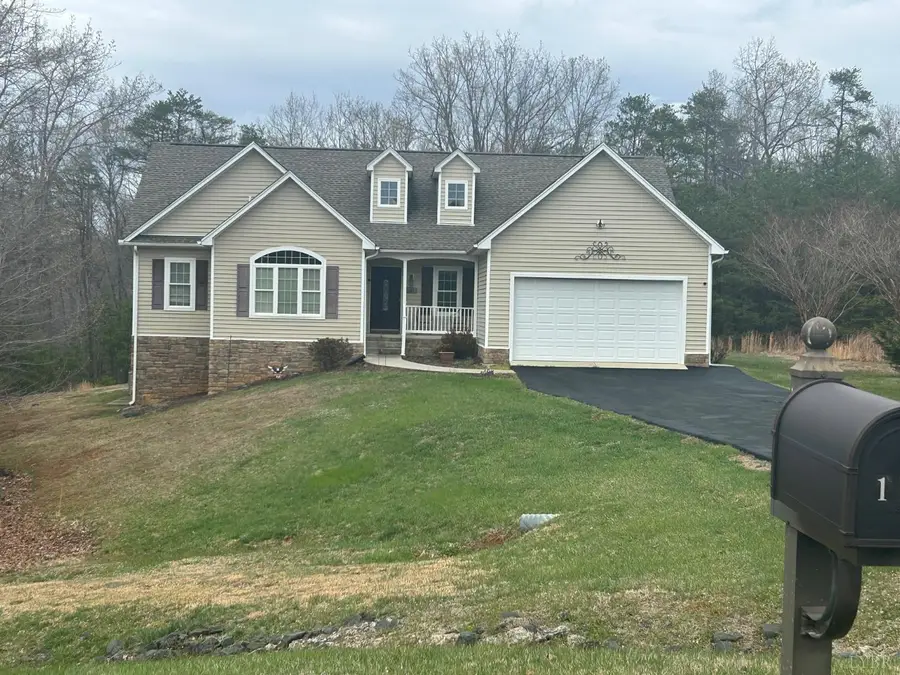 147 Shawnee Court, Madison Heights, VA 24572 - #2