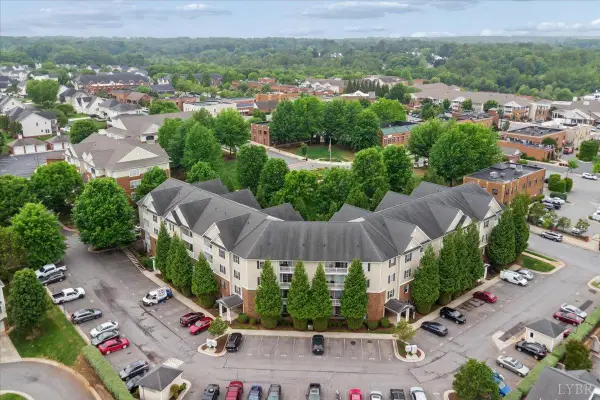 623 Wyndhurst Drive #210, Lynchburg, VA 24502