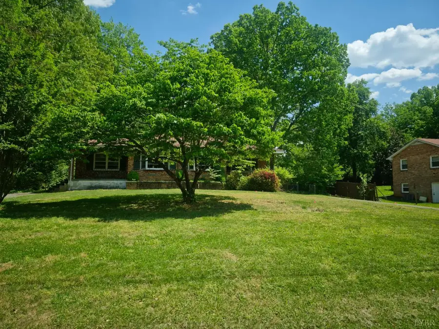 1004 Lakeview Drive, Lynchburg, VA 24502 - #3