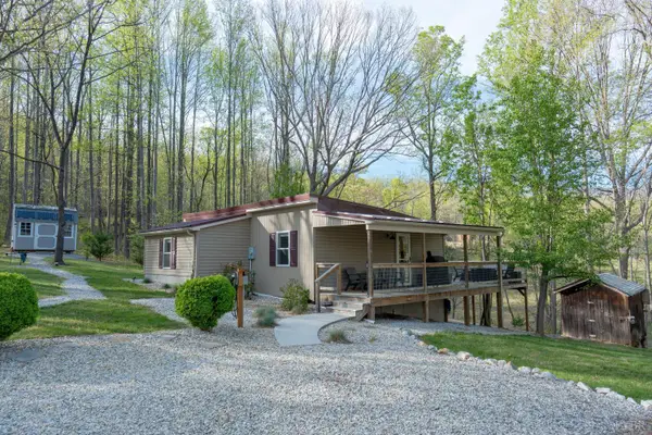 892 Franklin Creek Road, Amherst, VA 24521