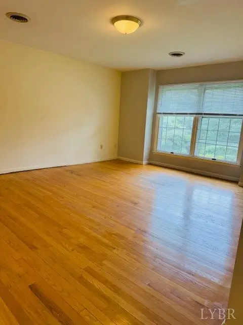 802 SW Oakwood Drive, Roanoke, VA 24015 - #3
