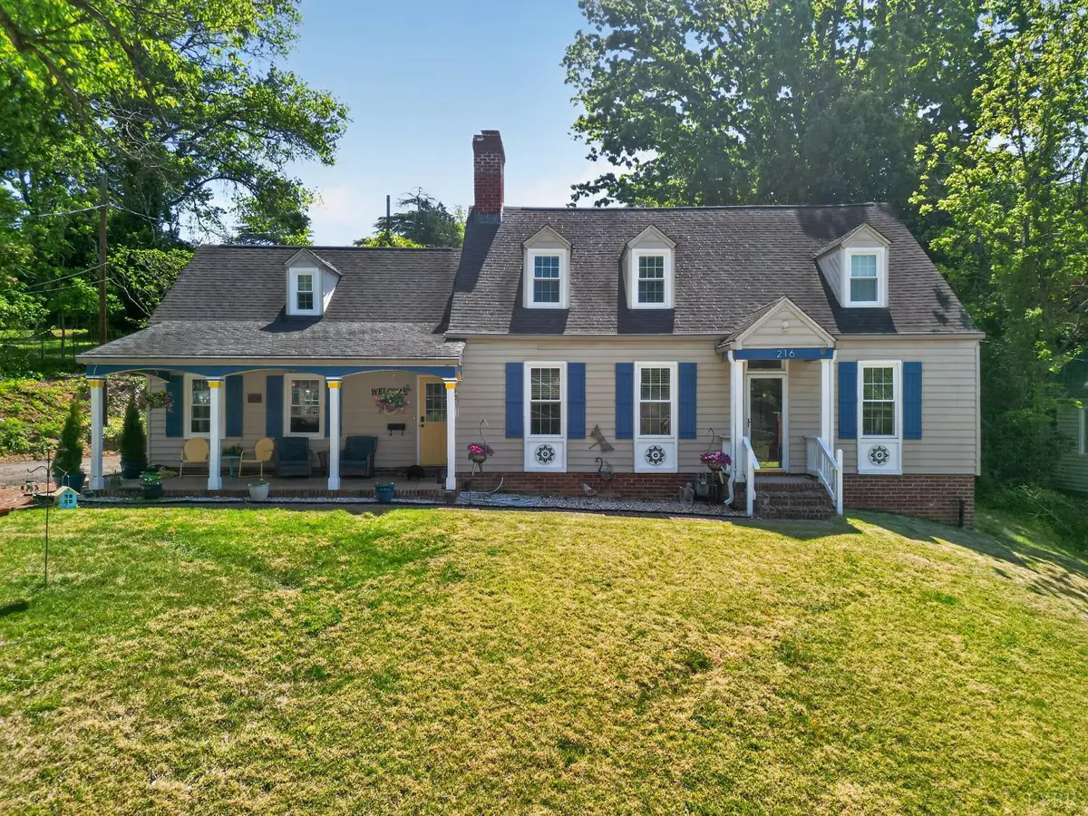 216 Kensington Avenue, Lynchburg, VA 24503 - #1
