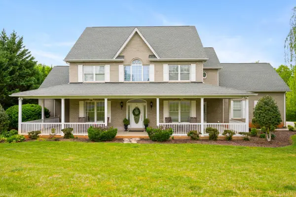 1254 Ivy Creek Drive, Forest, VA 24551