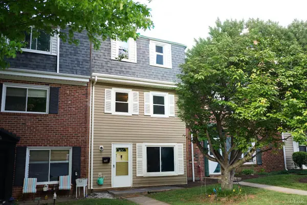 412 West Cadbury Dr, Lynchburg, VA 24501
