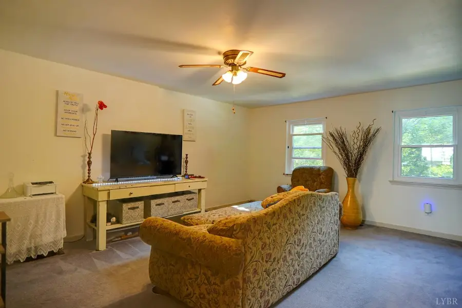 412 West Cadbury Dr, Lynchburg, VA 24501 - #2