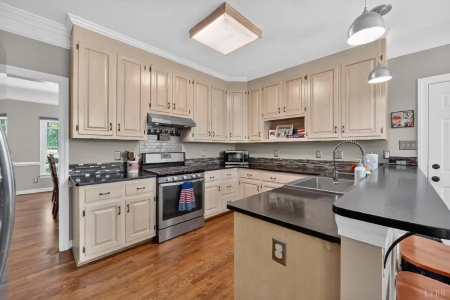 209 Smith Drive, Farmville, VA 23901 - #3