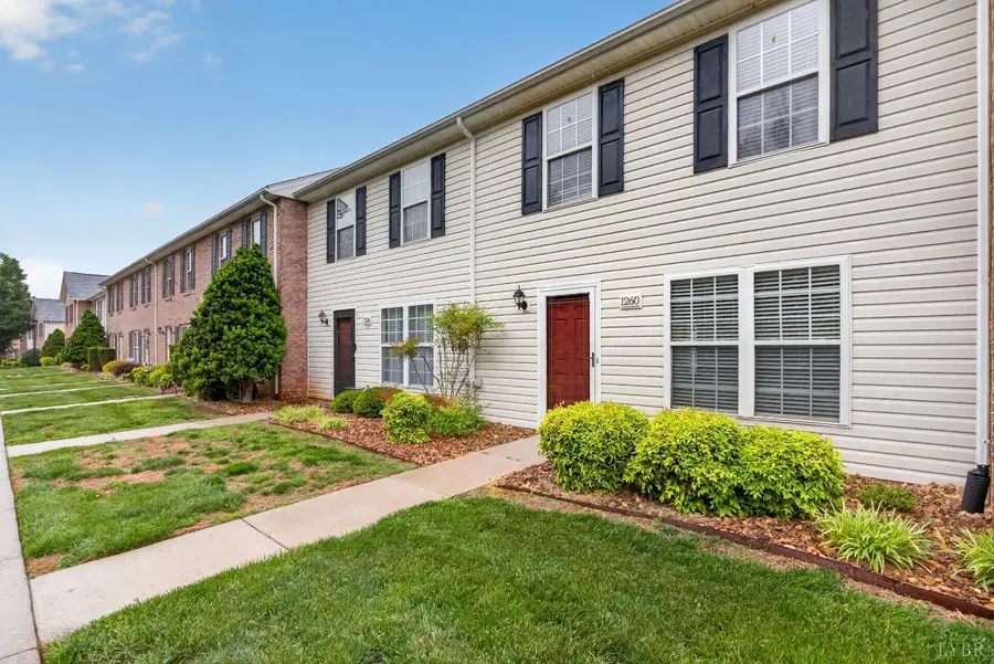 1260 Blue Ridge View Circle, Forest, VA 24551 - #2