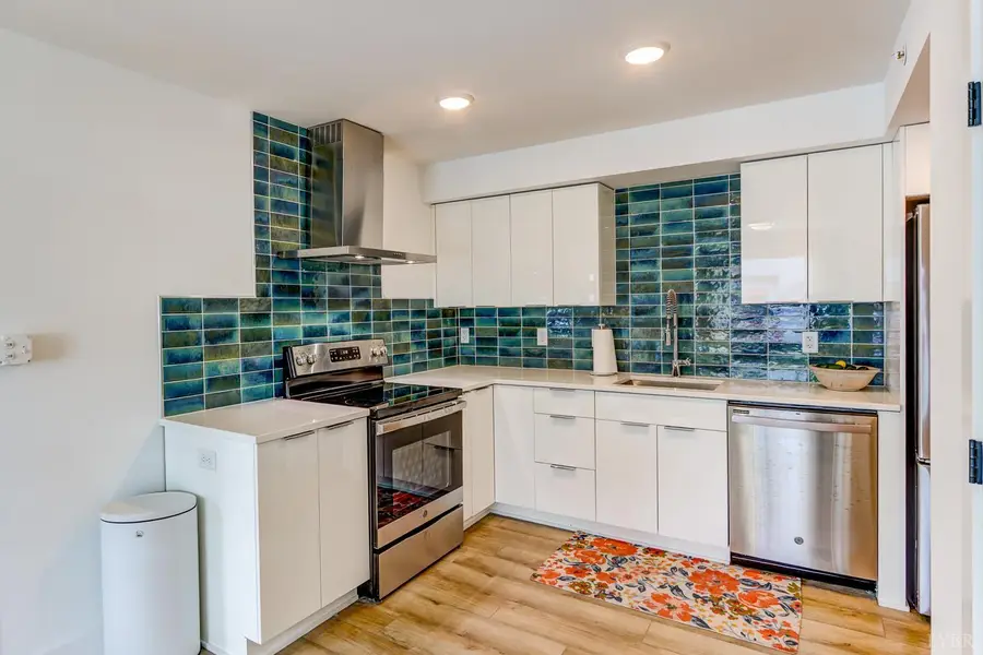 1500 Main Street #301, Lynchburg, VA 24504 - #2