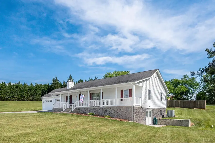 1068 Oakwood Knolls Drive, Bedford, VA 24523 - #3