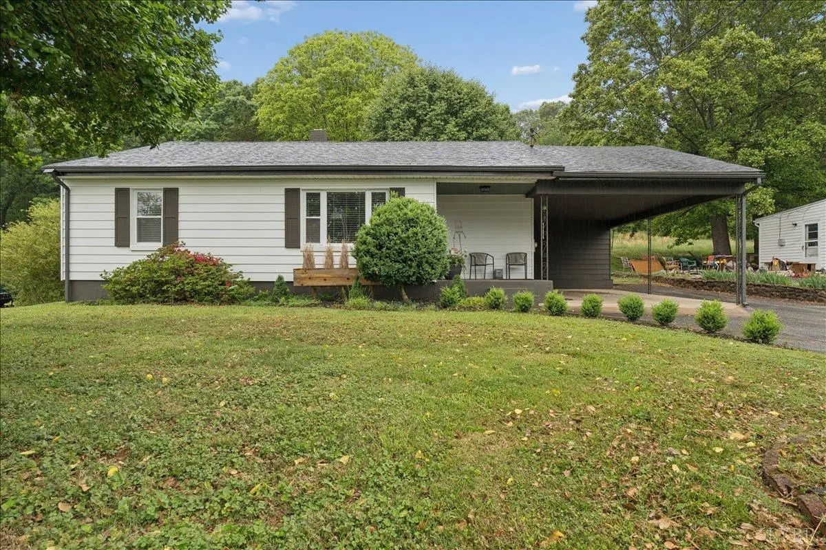720 Vine Street, Bedford, VA 24523 - #1