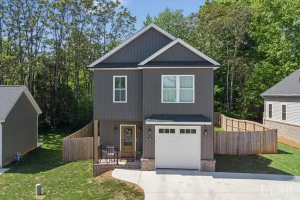 466 North Avenue, Appomattox, VA 24522