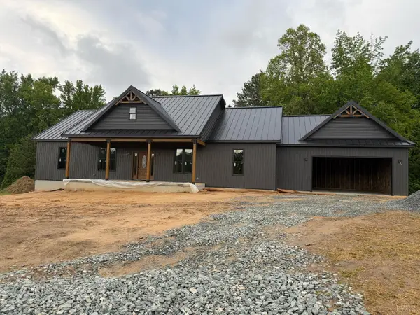 2794 Cow Rd, Buffalo Junction, VA 24529