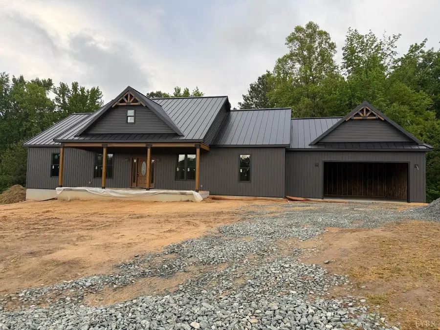 2794 Cow Rd, Buffalo Junction, VA 24529 - #2