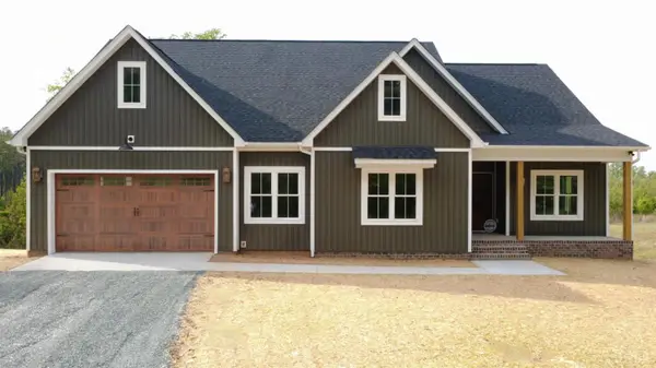 405 Hixburg Road, Pamplin, VA 23958