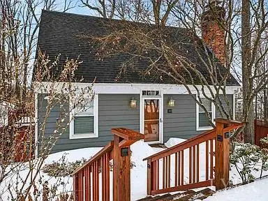 102 Slate Pl, Charlottesville, VA 22902 - #2