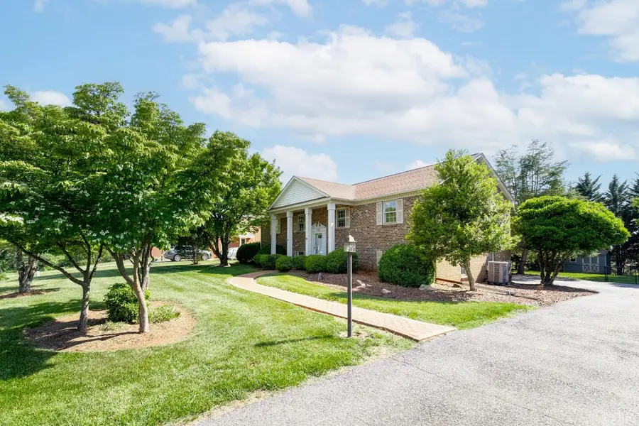 1121 Moreview Drive, Lynchburg, VA 24502 - #3