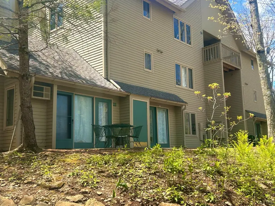2213 Tanners Ridge, Wintergreen, VA 22967 - #2
