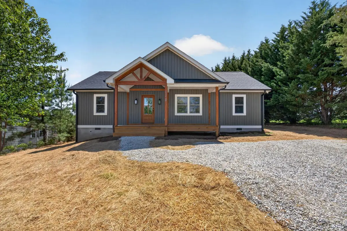 126 Dale Dr, Madison Heights, VA 24572 - #1