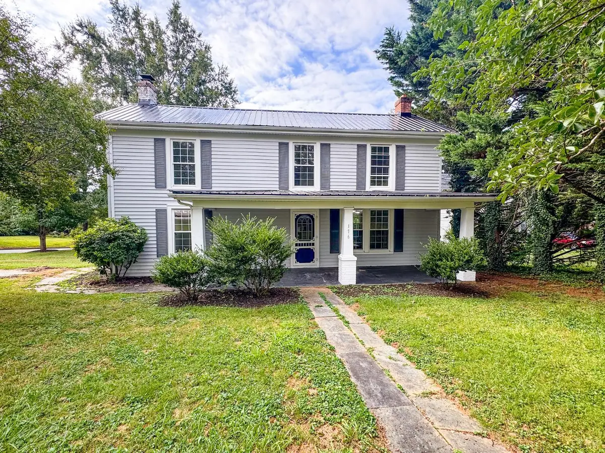 176 N Main, Amherst, VA 24521 - #1
