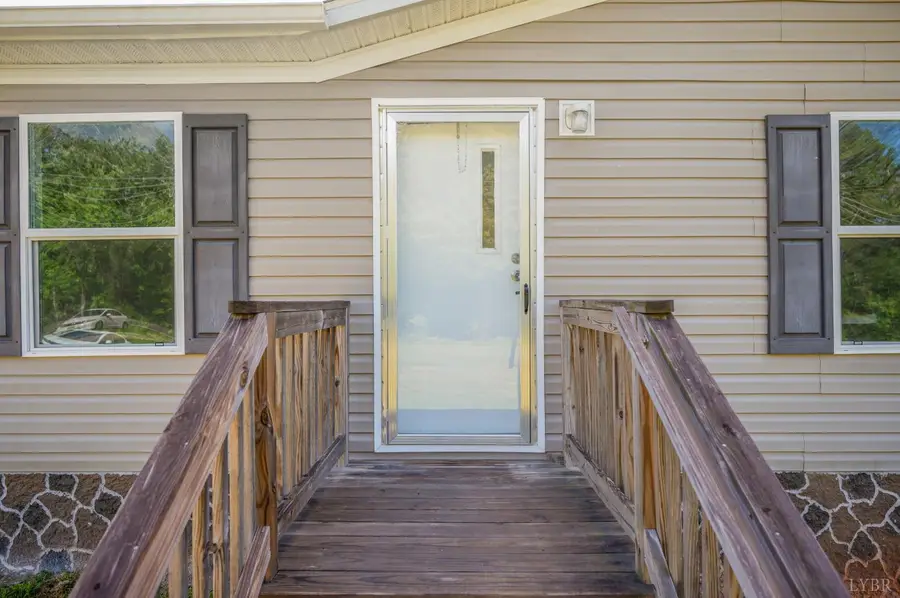 5046 Red House Road, Appomattox, VA 24522 - #2