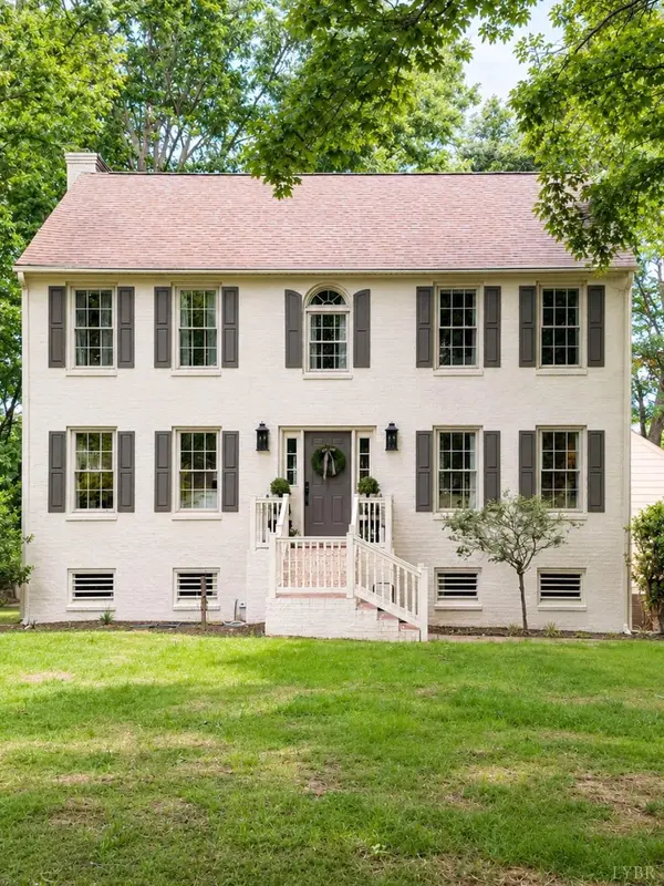 1184 Abbey Place, Forest, VA 24551