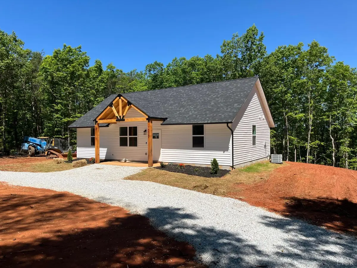 1030 S Coolwell Road, Madison Heights, VA 24572 - #1