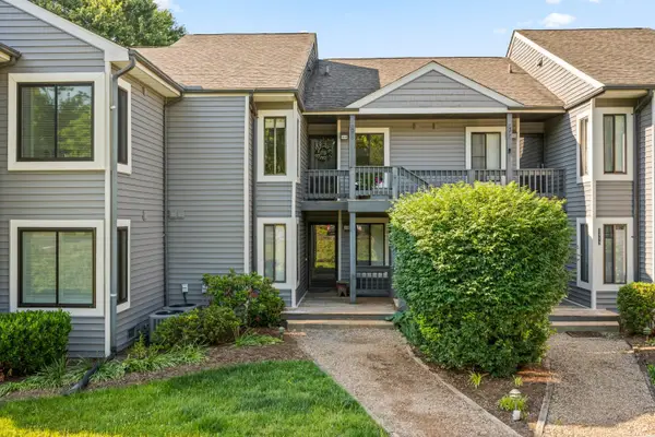 2122 Deer Run, Forest, VA 24551