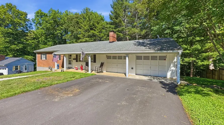 2044 Indian Hill Road, Lynchburg, VA 24503 - #2
