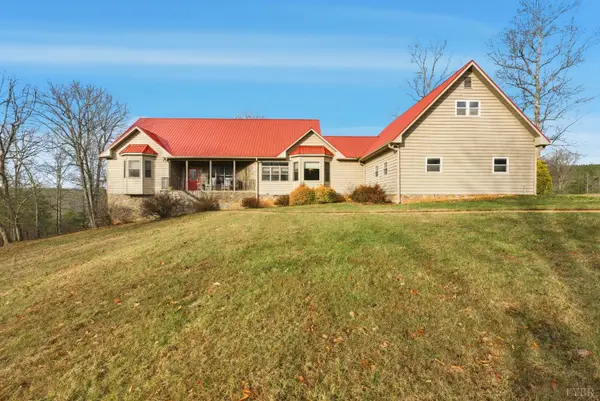 2481 School Crossing Road, Lynch Station, VA 24571