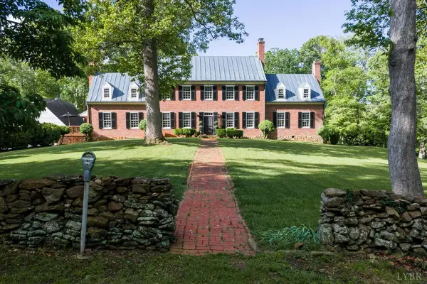 1686 Holcomb Rock Road, Lynchburg, VA 24503